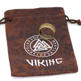 bagues de runes viking et le sac dans lequel elle est livrée