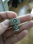 Bagues de barbe viking rune raido sur marteau de thor